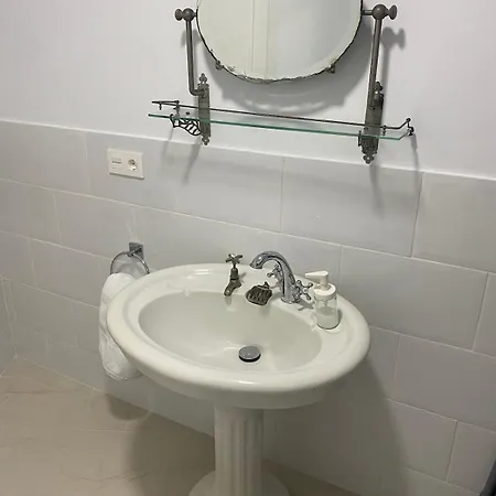 Palacio De Herrera 圣克鲁斯-德特内里费