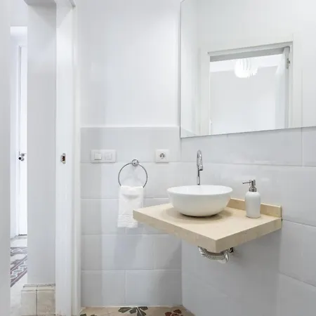 Palacio De Herrera * Santa Cruz de Tenerife